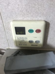 豊中市上野西にてガス給湯器交換