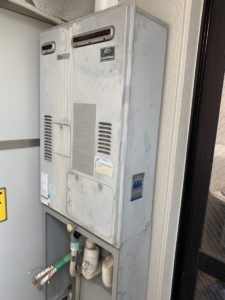 神戸市中央区磯部通にて給湯専用機の交換