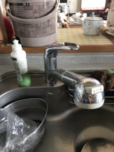 伊丹市伊丹にて水栓の交換