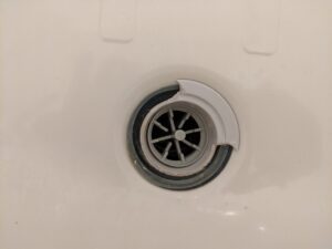 神戸市兵庫区にて浴槽排水口修繕 原状回復工事のgasco
