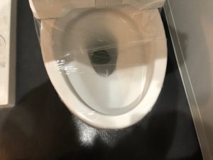 東大阪市にてトイレ清掃